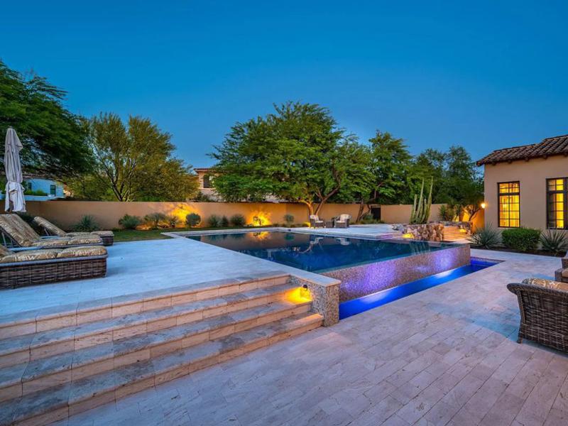 Luxurious pool contractors dubai